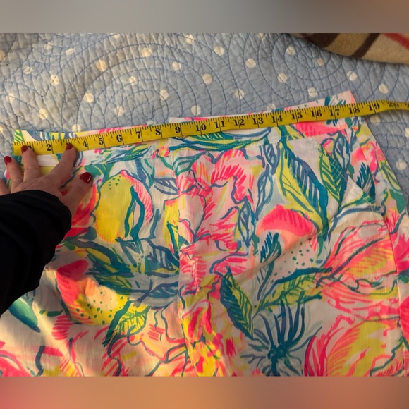 Lilly Pulitzer Skort Size 12 worn once - Picture 7 of 9